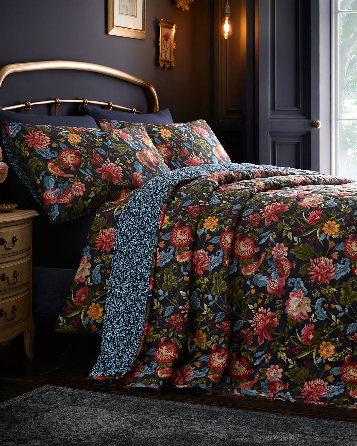 Bejewelled Bedspread 
