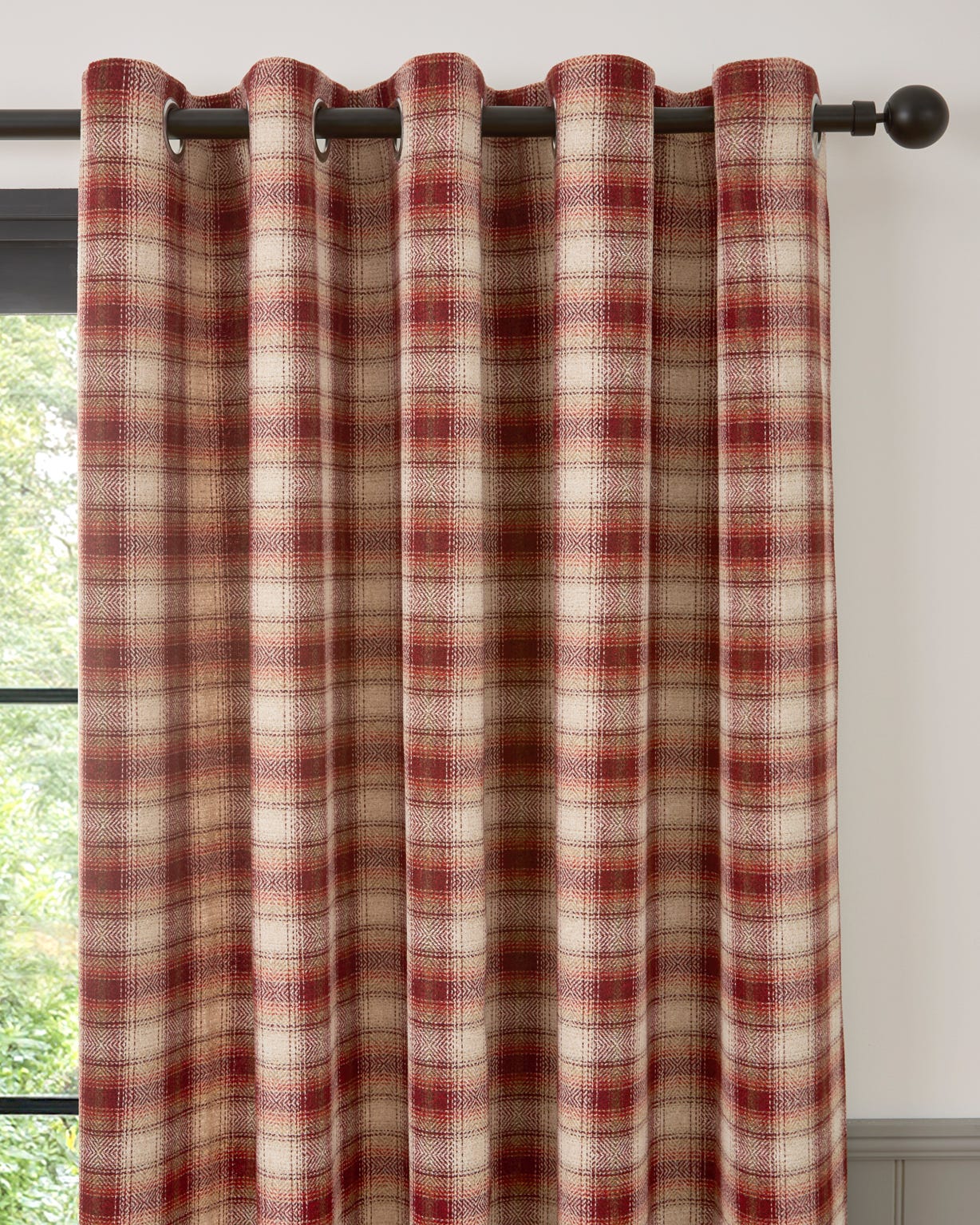 Curtina Everett Eyelet Curtains