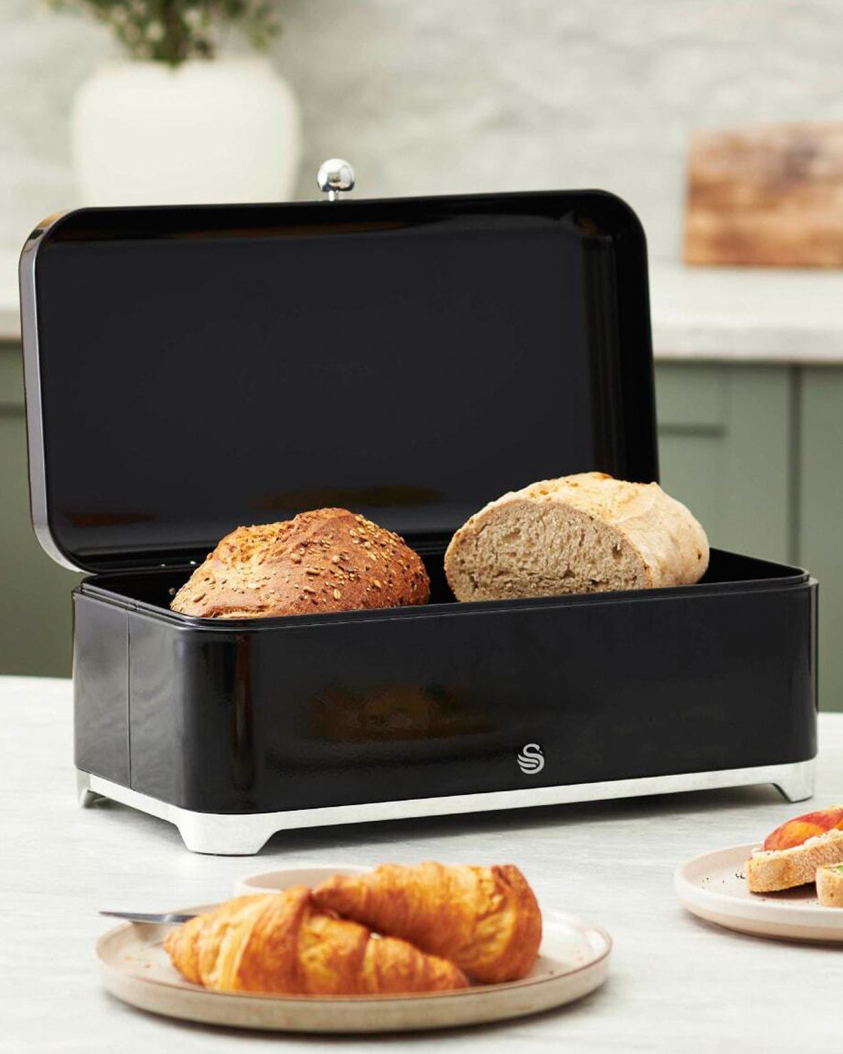 Swan Solace Bread Bin 