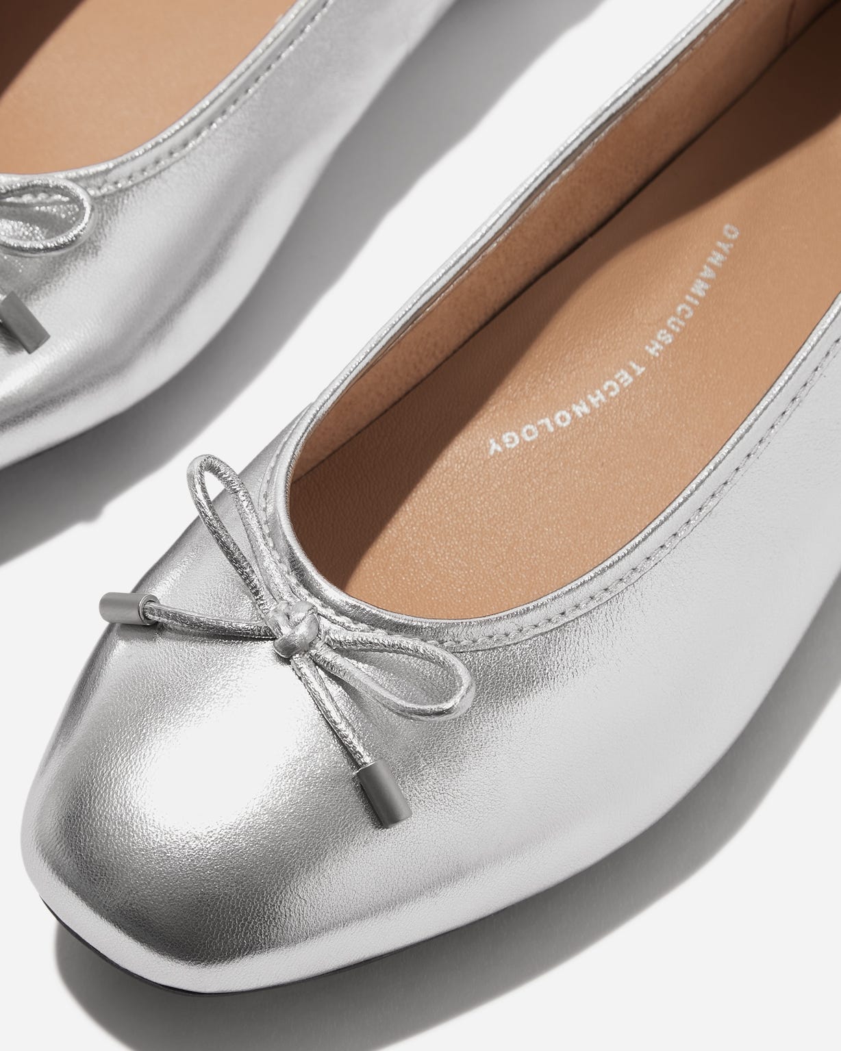 Fitflop Delicato Bow Soft Leather Ballerinas  