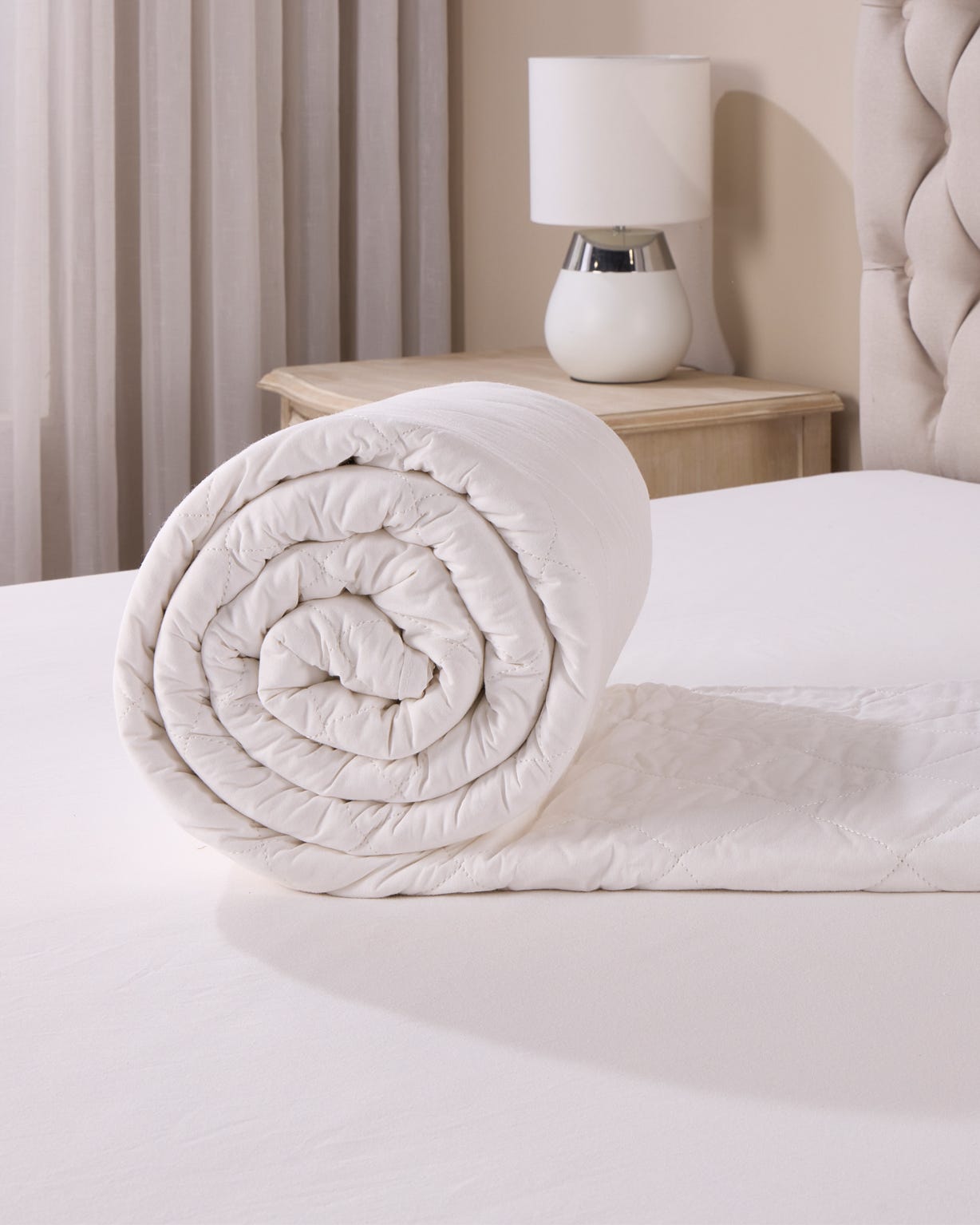 Ultra Lightweight Quilted 3 Tog Cooling Cotton Summer Duvet 