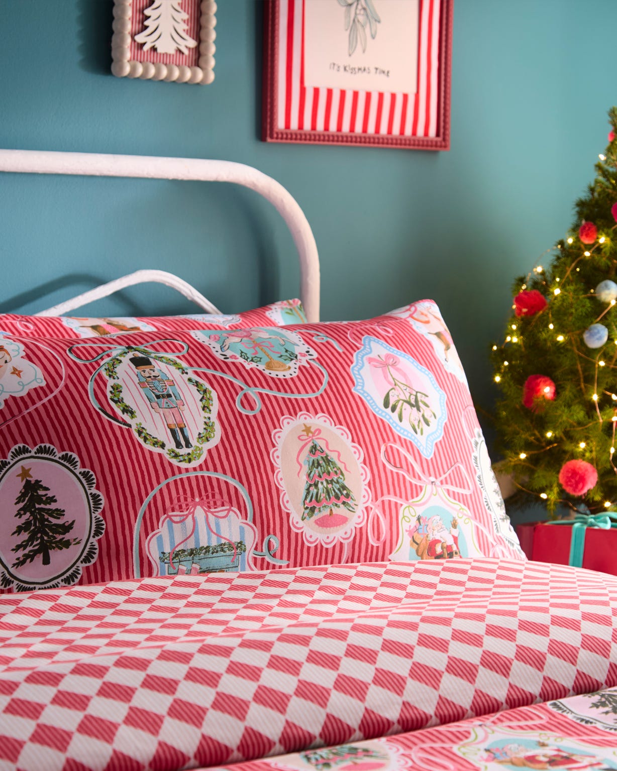 Christmas Vintage Frames Duvet Set 