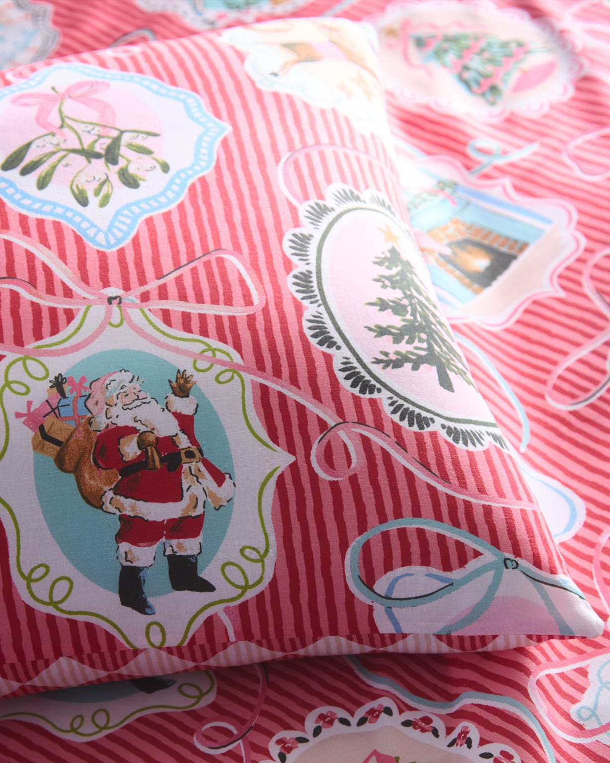 Christmas Vintage Frames Duvet Set 
