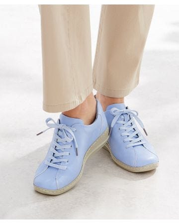 Lace-up Shoe