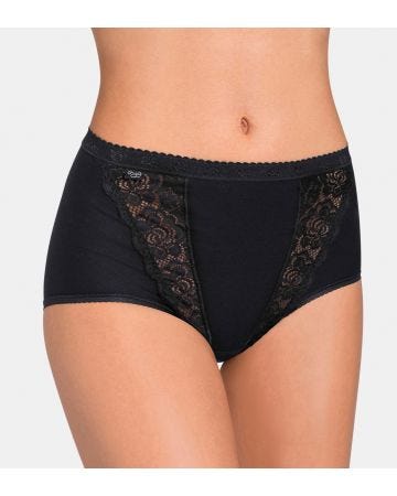 Pack of 4 Sloggi Chic Maxi Briefs 