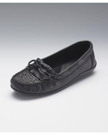 Flexible Bow-trim Moccasin