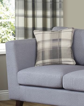 Balmoral Cushion