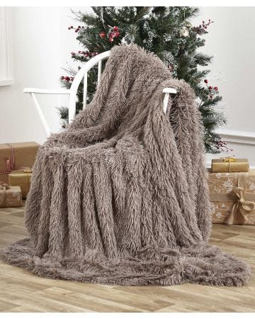 Cuddly Throw