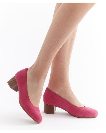 Court Shoe