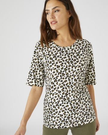 Skin Soft Round Neck Short Sleeved Cotton T-shirt