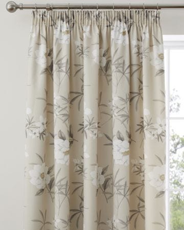 Eve Curtains