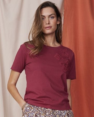 Detailed T-shirt