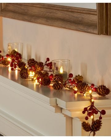 LED Red Berry and Pinecone Garland