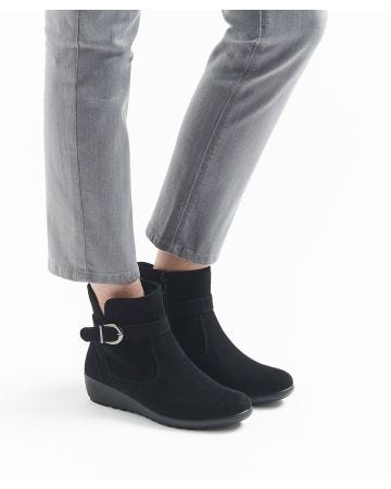 Cushion-walk Suede-Look Boots