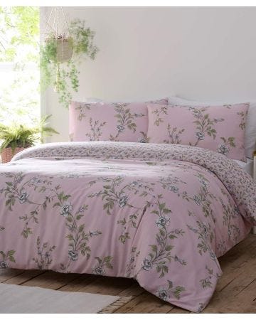 Yasmina Duvet Set