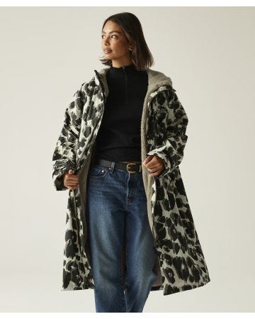 Regatta Adult Waterproof Changing Robe