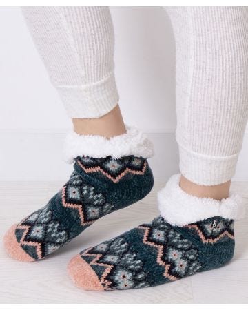 Totes toasties Ladies Crop Chenille Knit Slipper Socks