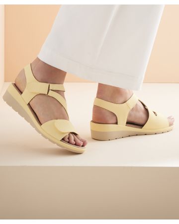 Amortyl Touch Fasten Sandal