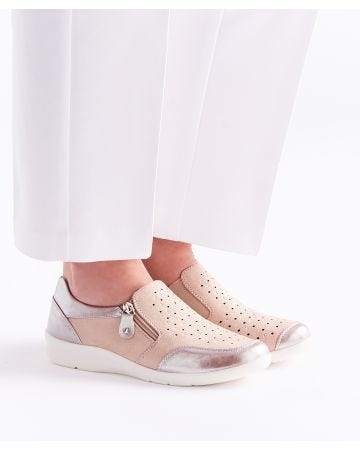 Cushion-walk Diamanté Casual Shoe