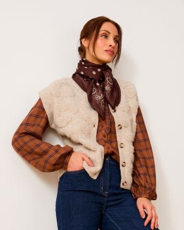 Sleeveless Bouclé Cardigan 
