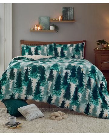 Deyongs Christmas Trees Duvet Set