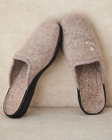 Embroidered Mule Slipper 