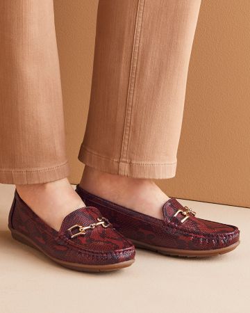 Snaffle Trim Loafer 