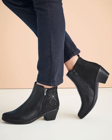 Cushion-walk Diamanté Detail Boots 