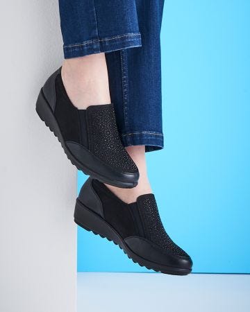 Cushion-walk Diamanté Detail Loafer 