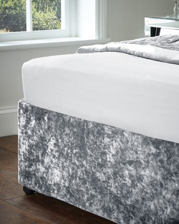 Catherine Lansfield Crushed Velvet Base Wrap 