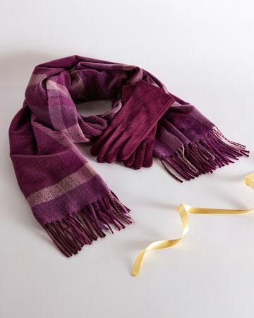 Checked Scarf & Gloves Set 