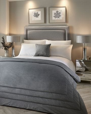 Melanie Bedspread 