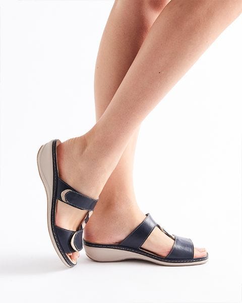 Piedical Sandal