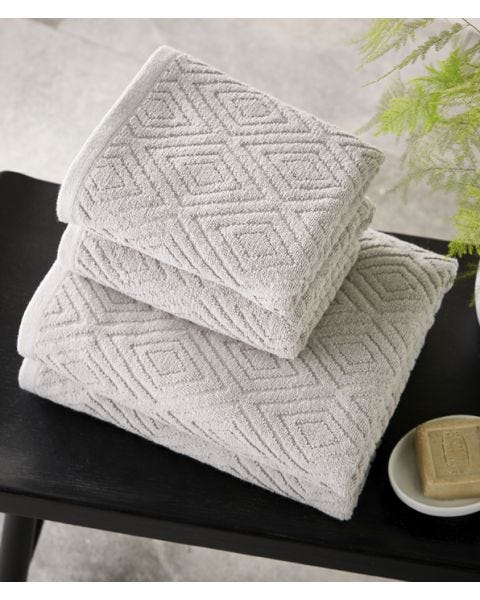 Diamond Geo Towel