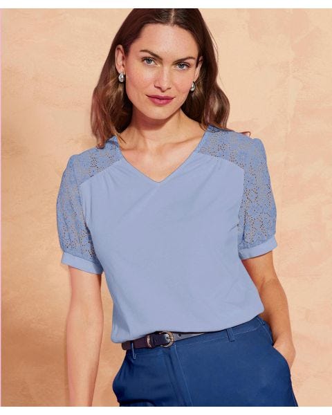 Crochet-Look Detailed T-shirt
