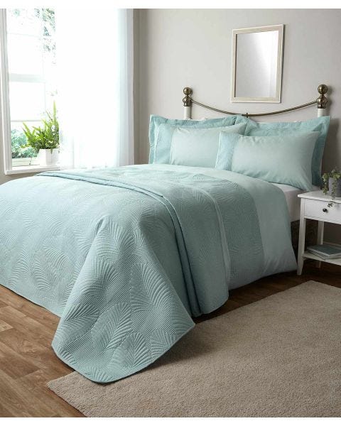 Leaf Microfibre Bedspread