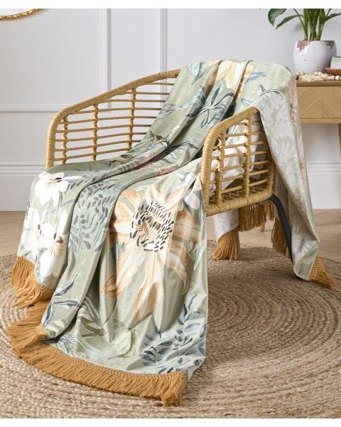 Soiree Sagara Throw