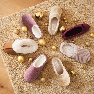 slippers